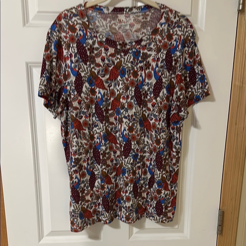 LOFT Burgundy and Blue Short Sleeve Tee